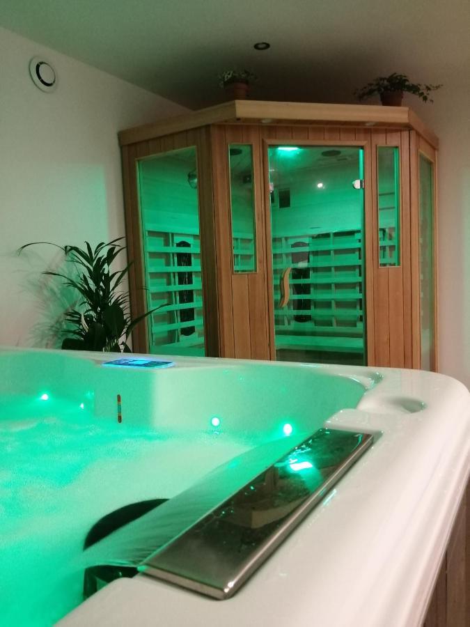 Les Bois D'Ormes Apartment Bessey-en-Chaume Ngoại thất bức ảnh